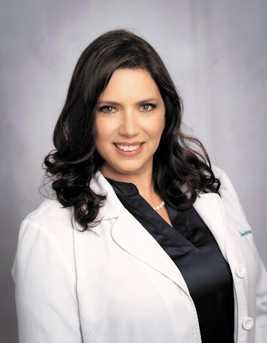 Headshot of Dr. Laurie P. Rothman, physician with TGH Concierge Health.